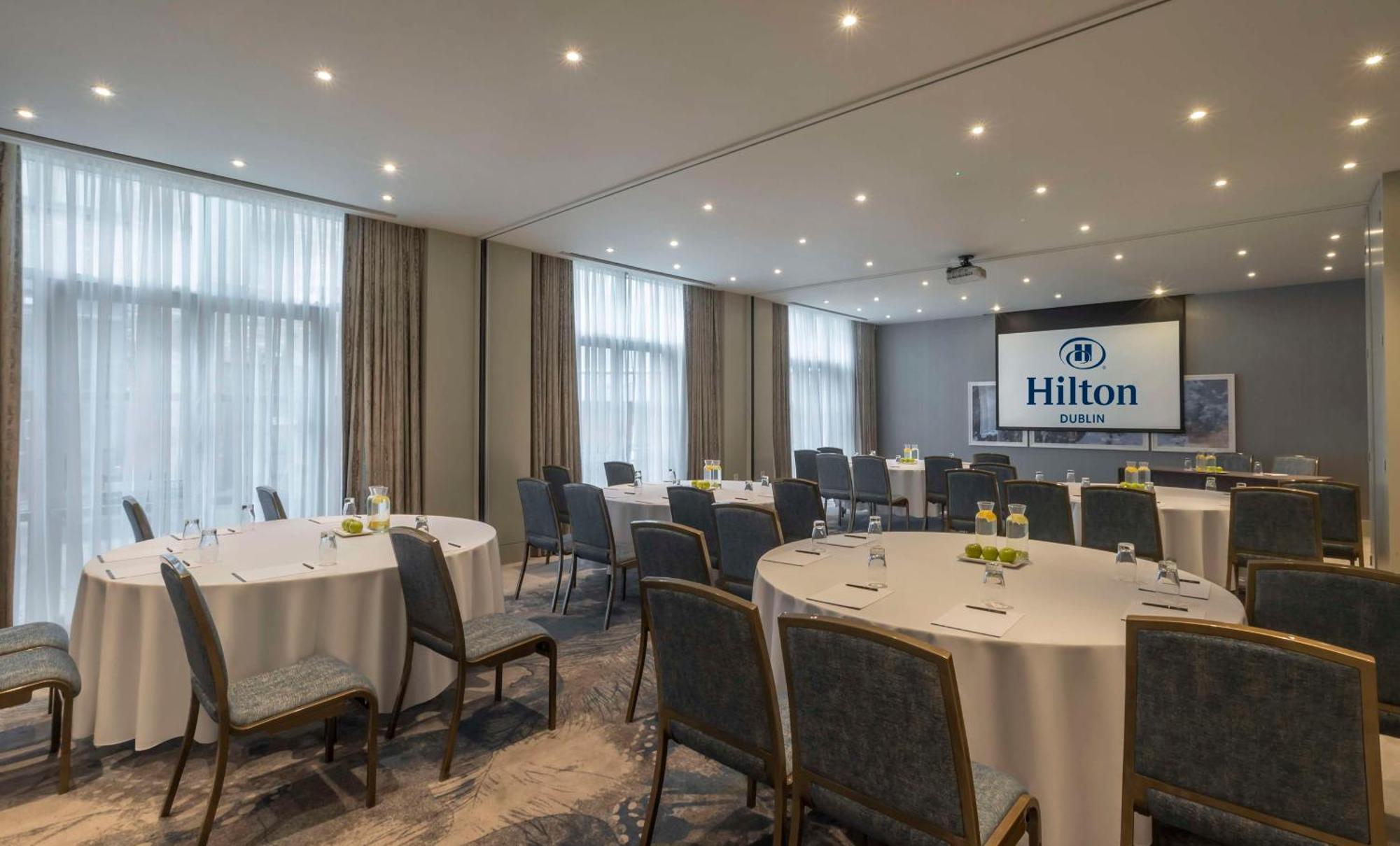 Hilton Dublin Hotel Luaran gambar
