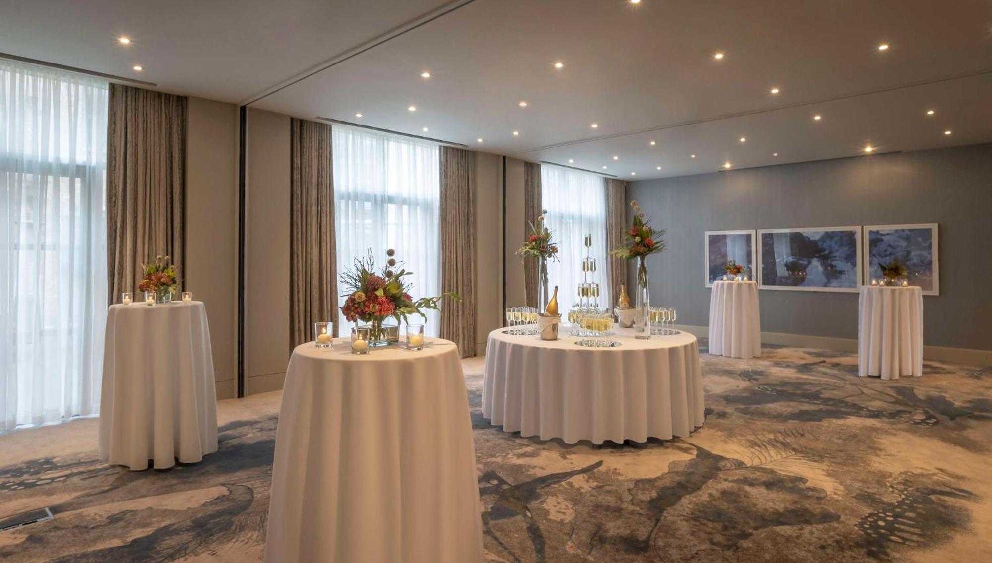Hilton Dublin Hotel Luaran gambar